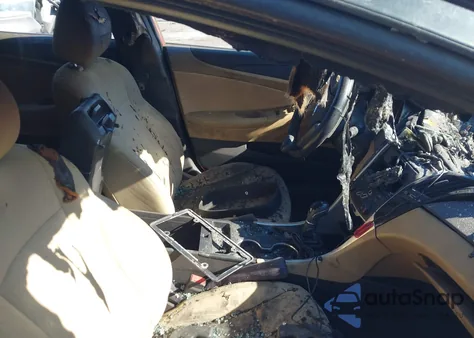 2011 Hyundai Sonata Gls z USA, uszkodzony, nr VIN 5NPEB4AC3BH086670